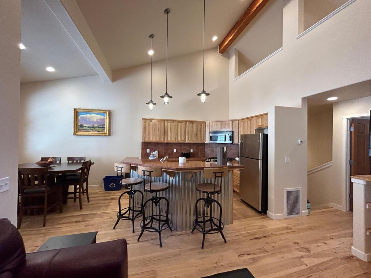 Moab Springs Ranch Hotel Exterior photo